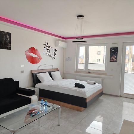 Good Day Apartments- Private Parking New Town Szczecin Buitenkant foto