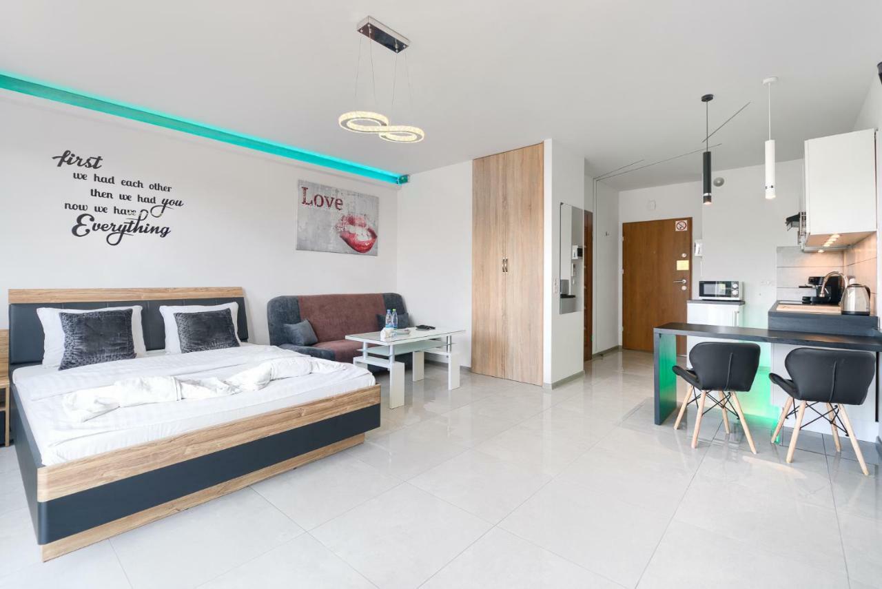 Good Day Apartments- Private Parking New Town Szczecin Buitenkant foto